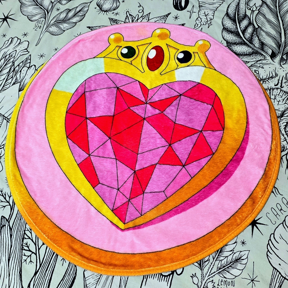Sailor Moon Heart-Shaped Round Rug